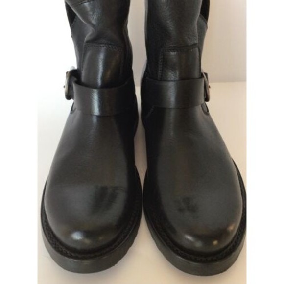 NEW FRYE Veronica Black Soft Full Grain Ankle Strap Bootie (Size 7.5 B)